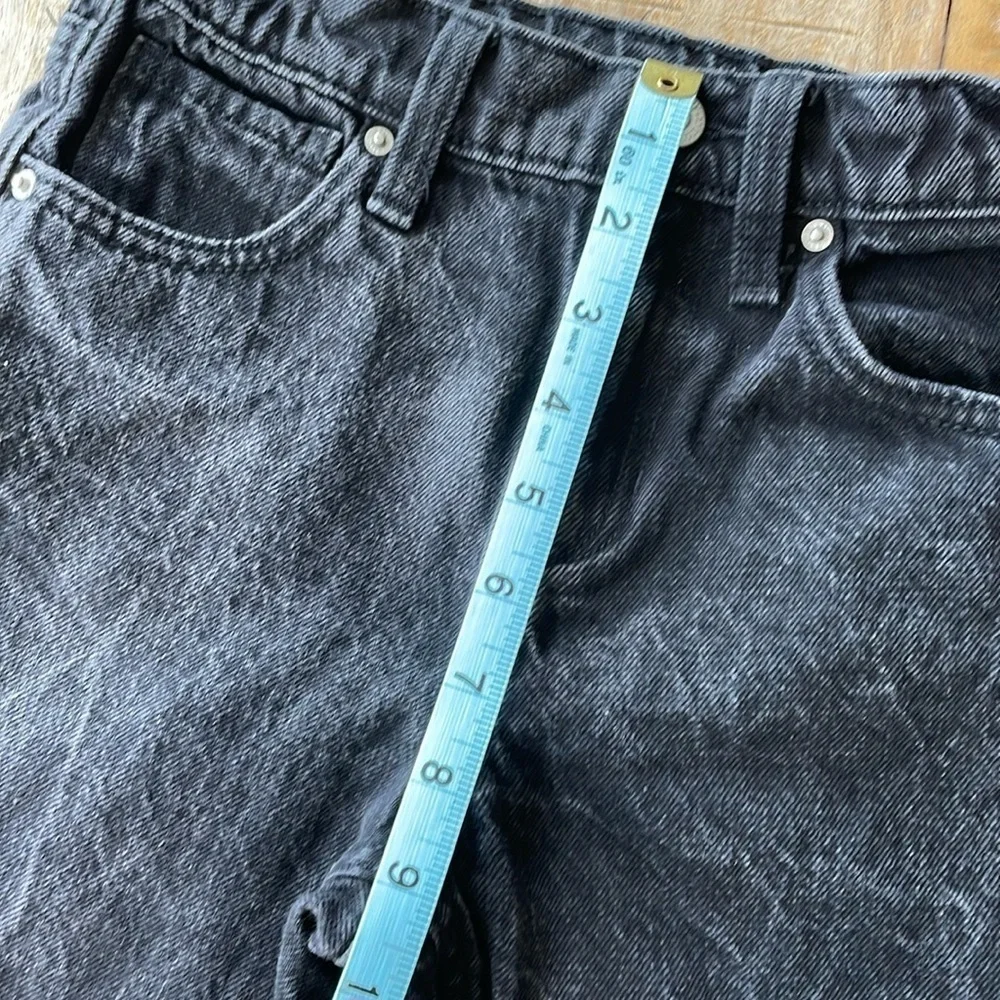 Old Navy slouchy straight jeans size 7